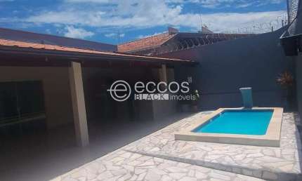 Casa à venda, 2 quartos, 1 suíte, 2 vagas, BeijaFlor - UBERABA/MG