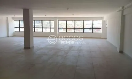 Prédio à venda na Avenida Via Do Minório, --, Barreiro, Belo Horizonte