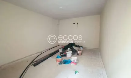 Imóvel Comercial para aluguel, Saraiva - Uberlândia/MG