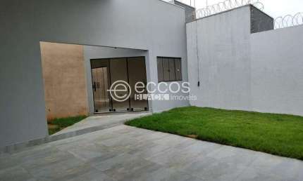 Casa à venda, 3 quartos, 3 suítes, 2 vagas, Parque das Laranjeiras - UBERABA/MG