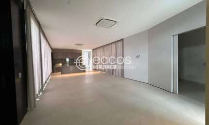 Casa em condomínio à venda, 4 quartos, 4 suítes, 3 vagas, Nova Uberlândia - Uberlândia/MG
