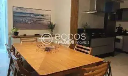 Apartamento à venda, 3 quartos, 1 suíte, 1 vaga, Custódio Pereira - Uberlândia/MG