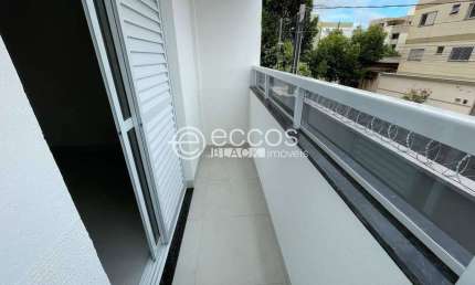 Apartamento à venda, 2 quartos, 1 suíte, 1 vaga, Santa Mônica - Uberlândia/MG