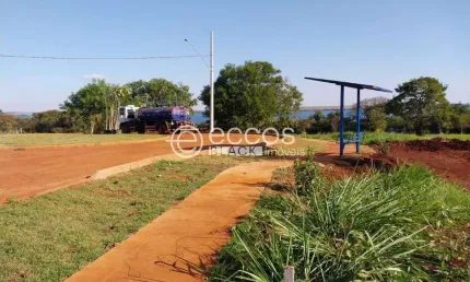 Terreno à venda na Chácaras ÁGuas Claras, Na Represa De Volta Grande - Município, --, Zona Rural, Água Comprida