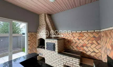 Casa em condomínio para aluguel, 4 quartos, 4 suítes, 2 vagas, Nova Uberlândia - Uberlândia/MG