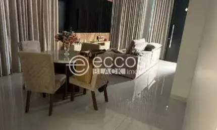 Casa à venda, 3 quartos, 1 suíte, 4 vagas, Vida nova - Uberlândia/MG