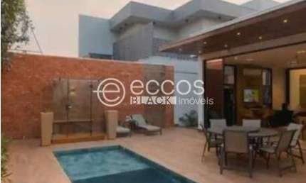 Casa em condomínio para aluguel, 3 quartos, 3 suítes, 4 vagas, Granja Marileusa - Uberlândia/MG