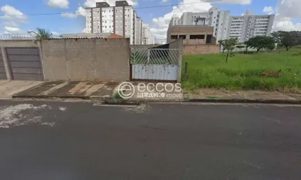Terreno à venda na Rua do Ancião, --, Laranjeiras, Uberlândia