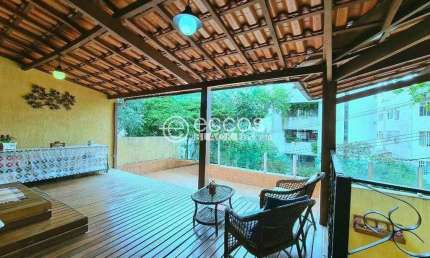 Casa à venda, 4 quartos, 2 suítes, 2 vagas, Serra - Belo Horizonte/MG