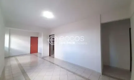 Apartamento para aluguel, 3 quartos, 1 suíte, 1 vaga, Lídice - Uberlândia/MG
