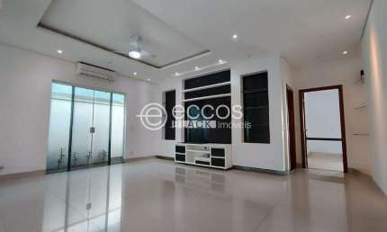 Casa em condomínio para aluguel, 3 quartos, 2 suítes, 2 vagas, Jardim Inconfidência - Uberlândia/MG