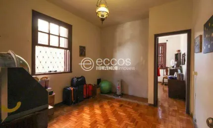 Casa à venda, 4 quartos, 1 vaga, Santo Antônio - Belo Horizonte/MG