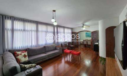 Apartamento à venda, 4 quartos, 1 suíte, 3 vagas, Lourdes - Belo Horizonte/MG