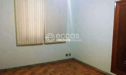 Apartamento à venda, 4 quartos, 1 suíte, 1 vaga, Lourdes - Belo Horizonte/MG