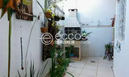 Casa à venda, 2 quartos, 1 suíte, 2 vagas, BURITIS - Belo Horizonte/MG