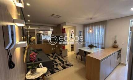 Apartamento para aluguel, 2 quartos, 1 suíte, 2 vagas, Santa Mônica - Uberlândia/MG