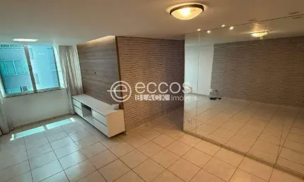 Apartamento à venda, 3 quartos, 1 suíte, 1 vaga, Tubalina - Uberlândia/MG