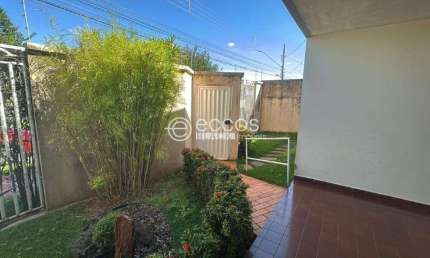 Casa para aluguel, 3 quartos, 1 suíte, 3 vagas, Rosário - ARAGUARI/MG