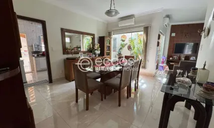 Casa à venda, 3 quartos, 1 suíte, 2 vagas, FABRÍCIO - UBERABA/MG