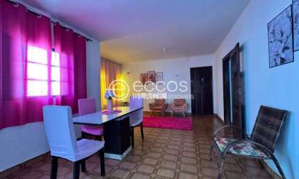Casa à venda, 5 quartos, 2 suítes, 2 vagas, Olinda - UBERABA/MG