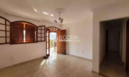 Casa para aluguel, 3 quartos, 1 suíte, 2 vagas, BURITIS - Belo Horizonte/MG