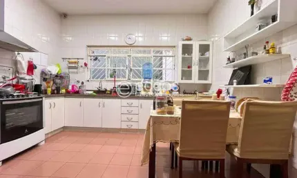 Casa à venda, 4 quartos, 2 suítes, 4 vagas, Santa Lúcia - Belo Horizonte/MG