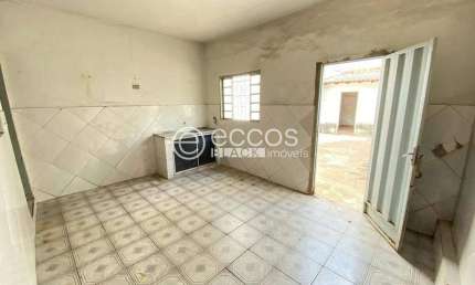 Casa à venda, 3 quartos, 1 vaga, Lídice - Uberlândia/MG