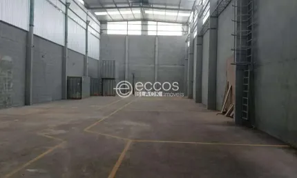 Barracão / Galpão / Depósito para alugar na Rua Tunísia, --, Tibery, Uberlândia