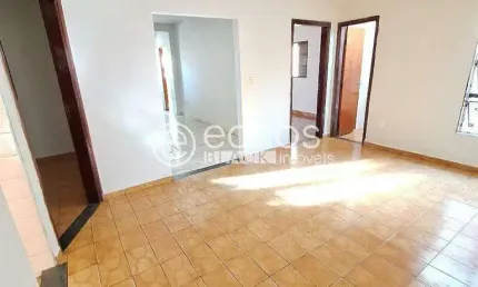 Casa à venda, 4 quartos, 1 vaga, PARAÍSO - ARAGUARI/MG
