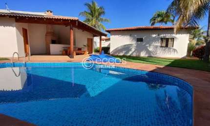 Casa para aluguel, 3 quartos, 1 suíte, 3 vagas, Morada da Colina - Uberlândia/MG