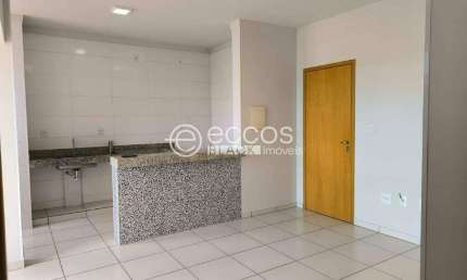 Apartamento à venda, 2 quartos, 1 suíte, 1 vaga, Luizote de Freitas - Uberlândia/MG