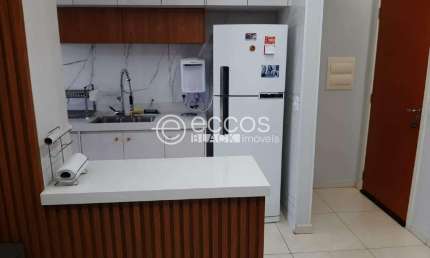 Apartamento à venda, 2 quartos, 1 suíte, 1 vaga, Jardim Holanda - Uberlândia/MG