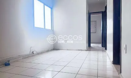 Apartamento à venda, 3 quartos, 1 suíte, 1 vaga, Bom Jesus - Uberlândia/MG