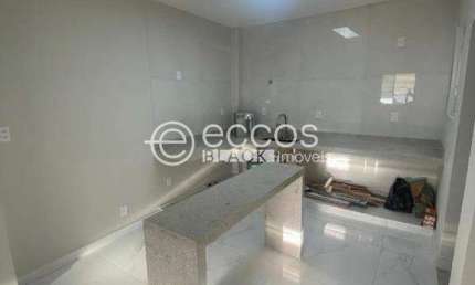 Apartamento à venda, 3 quartos, 1 suíte, 1 vaga, Pacaembu - Uberlândia/MG