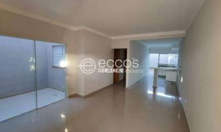 Apartamento à venda, 2 quartos, 1 suíte, 1 vaga, Novo Mundo - Uberlândia/MG