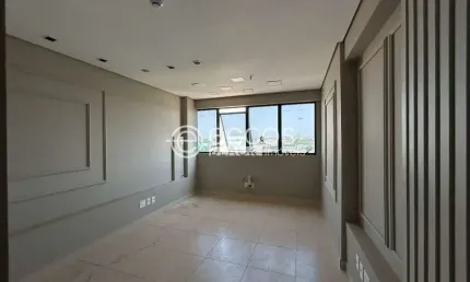 Sala comercial à venda na Avenida Rondon Pacheco, --, Tibery, Uberlândia