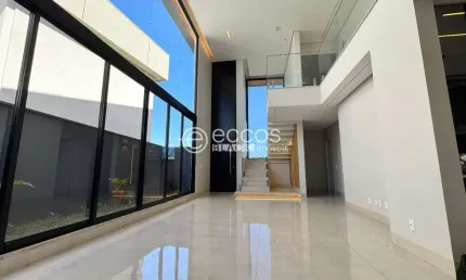 Casa em condomínio para aluguel, 4 quartos, 4 suítes, 4 vagas, Jardim Sul - Uberlândia/MG