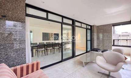 Apartamento à venda, 4 quartos, 2 suítes, 4 vagas, Lourdes - Belo Horizonte/MG
