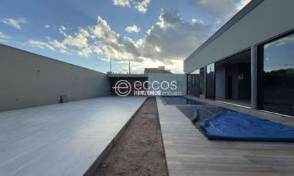 Casa em condomínio à venda, 4 quartos, 4 suítes, Residencial Mário de Almeida Franco - UBERABA/MG