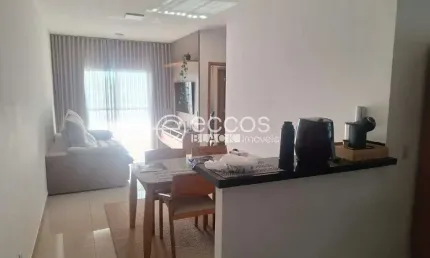 Apartamento à venda, 2 quartos, 1 suíte, 1 vaga, Tibery - Uberlândia/MG