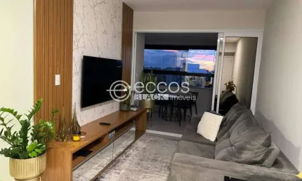 Apartamento à venda, 3 quartos, 1 suíte, 2 vagas, Santa Mônica - Uberlândia/MG