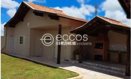 Casa à venda, 3 quartos, 1 suíte, 6 vagas, Jardim Aquárius - UBERABA/MG