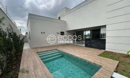 Casa à venda, 3 quartos, 3 suítes, 4 vagas, Laranjeiras - Uberlândia/MG