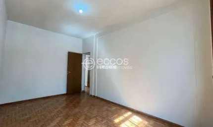 Casa à venda, 5 quartos, 3 suítes, 5 vagas, Santo Antônio - Belo Horizonte/MG