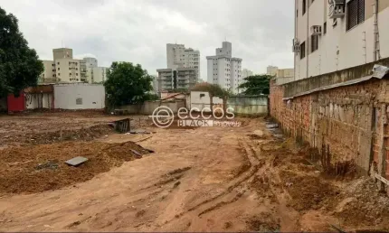 Terreno à venda na Rua Miguel Rocha dos Santos, --, Santa Mônica, Uberlândia