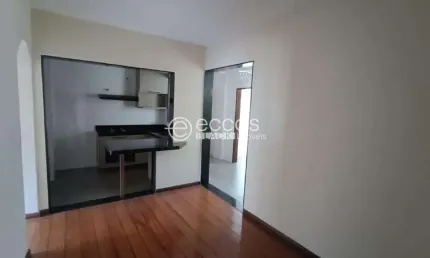 Apartamento para aluguel, 3 quartos, 1 suíte, 1 vaga, São Pedro - Belo Horizonte/MG