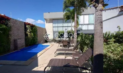 Casa para aluguel, 4 quartos, 2 suítes, 3 vagas, Cidade Jardim - Uberlândia/MG