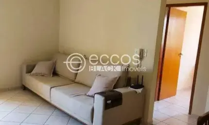 Apartamento à venda, 3 quartos, 1 suíte, 1 vaga, Presidente Roosevelt - Uberlândia/MG