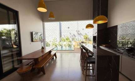 Casa em condomínio para aluguel, 3 quartos, 3 suítes, 4 vagas, Gávea Sul - Uberlândia/MG