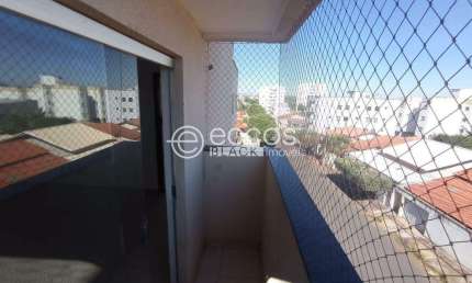 Apartamento para aluguel, 3 quartos, 1 suíte, 1 vaga, Santa Mônica - Uberlândia/MG